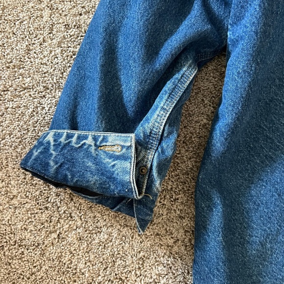 Vintage 1990s Carhartt Blanket Lined Denim Jacket - Picture 5 of 13